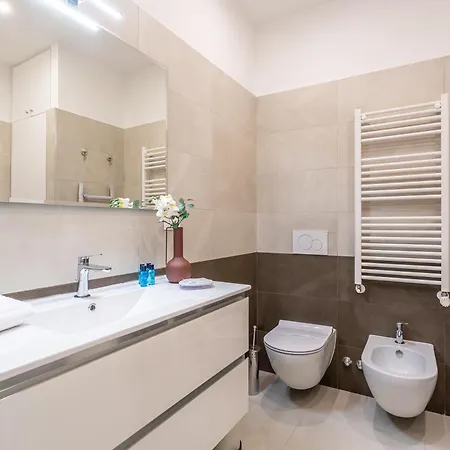 Iflat New Cozy Retreat Near The Colosseum روما