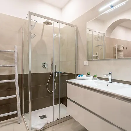 Iflat New Cozy Retreat Near The Colosseum Apartment *